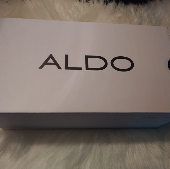 Sandals - Picture 6 of 7